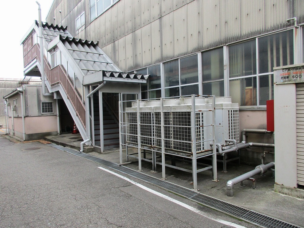 室外機囲い工事 三協テック株式会社 富山 室外機囲い工事 三協テック株式会社 富山